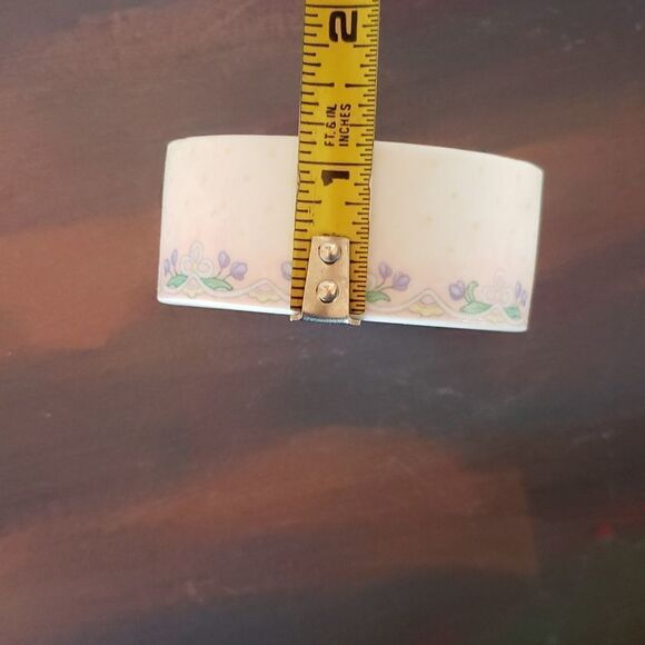 Vtg 1999 Enesco Precious Moments Small Porcelain Trinket Box With Lid "February" - Picture 10 of 10